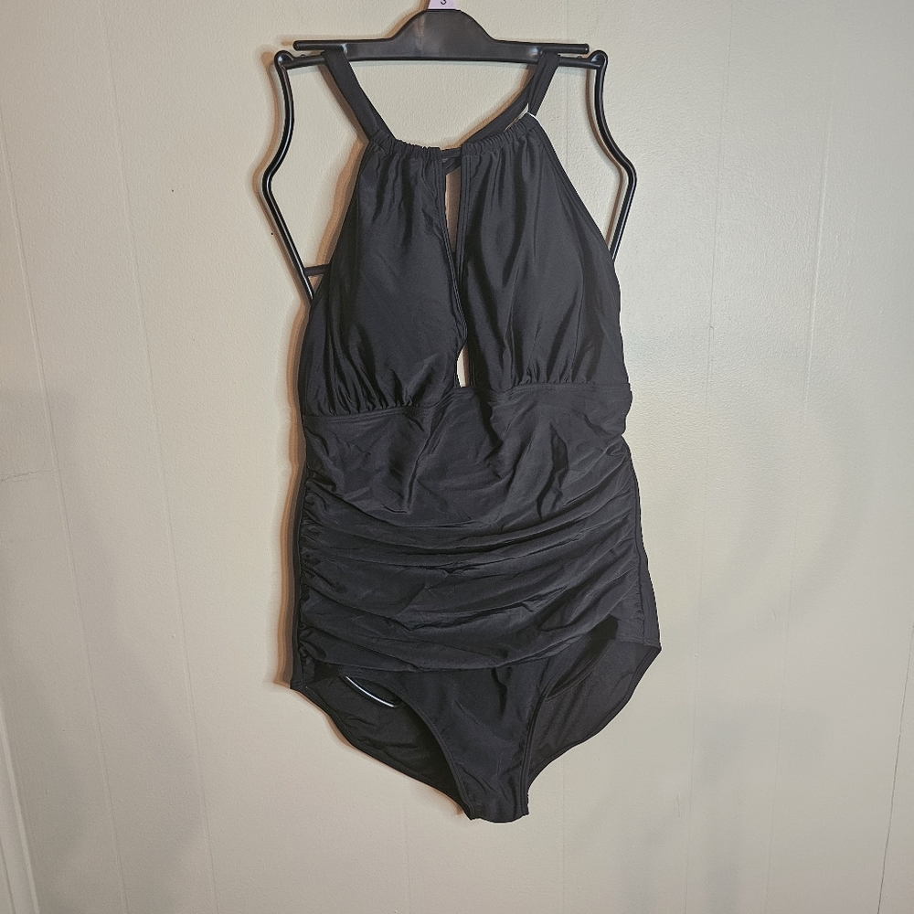 High Neckline Keyhole Black Halter Top One Piece Swimsuit